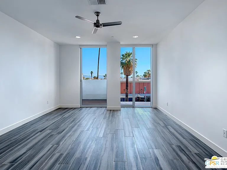 175 N Palm Canyon Dr #206 — Photo 4