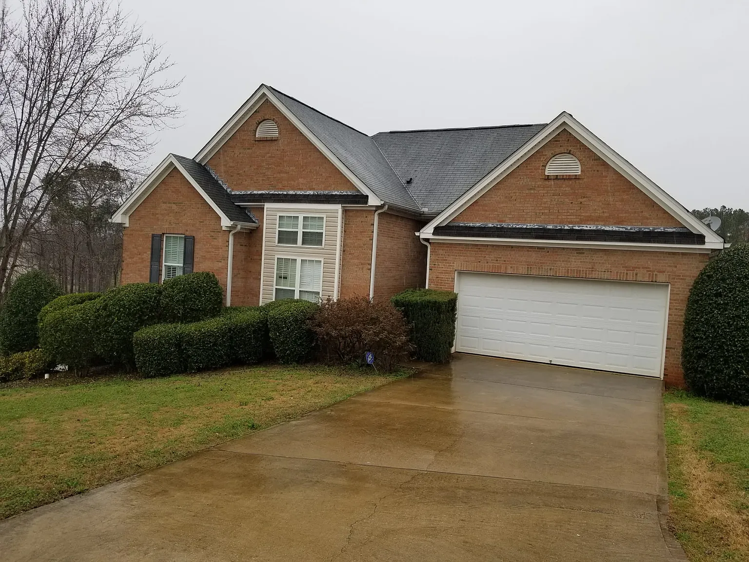 3 bed, $1,995 — Photo 1