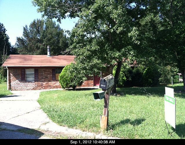 1st image of 2904 Dahlia Dr