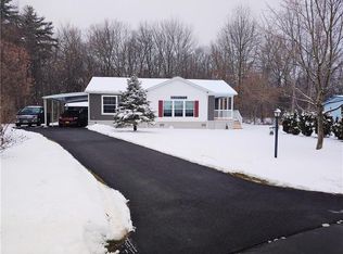 1021 Waterloo Geneva Rd, Waterloo, NY 13165