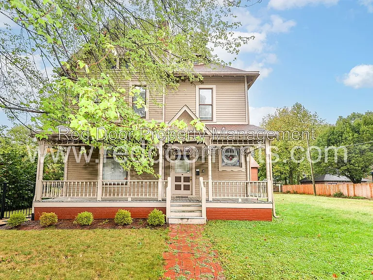 1332A N College Ave #N — Photo 1