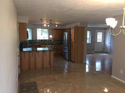 1440 NE Beacon Dr, Grants Pass, OR, 97526