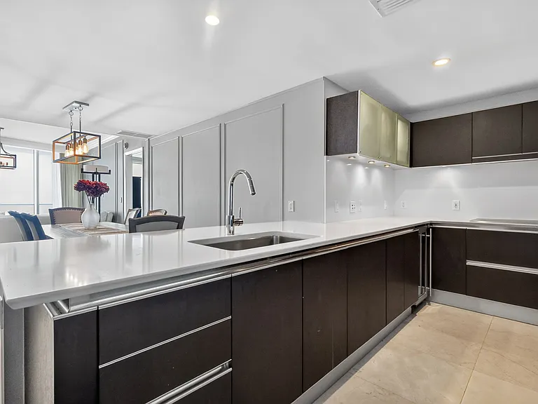 17001 Collins Ave #3402 — Photo 9
