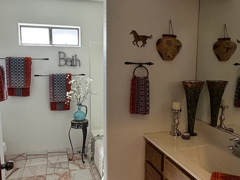 3750 Canyon Cove Dr — Photo 11