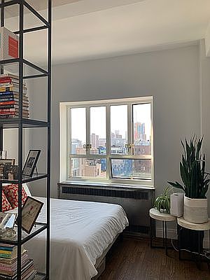 3rd image of 200 W 20th St APT 1515