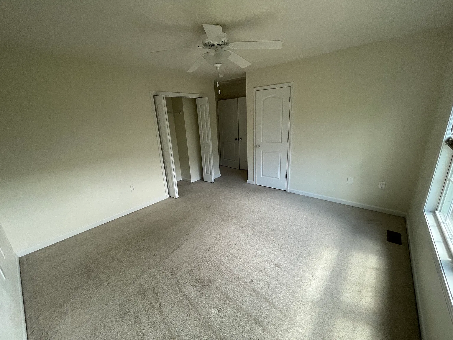 6786 Village Green Dr — Photo 3