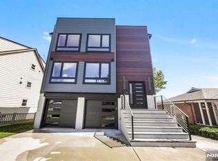 270 Lafayette Ave, Lyndhurst, NJ 07071