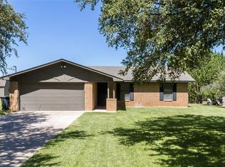 1404 Conejos Ct, Granbury, TX 76048