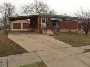 2320 S Glenn St, Wichita, KS 67213