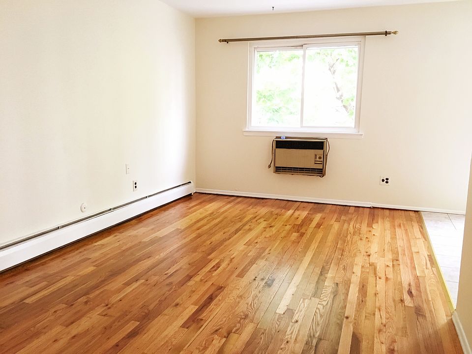 1st image of 3277 37th St #2