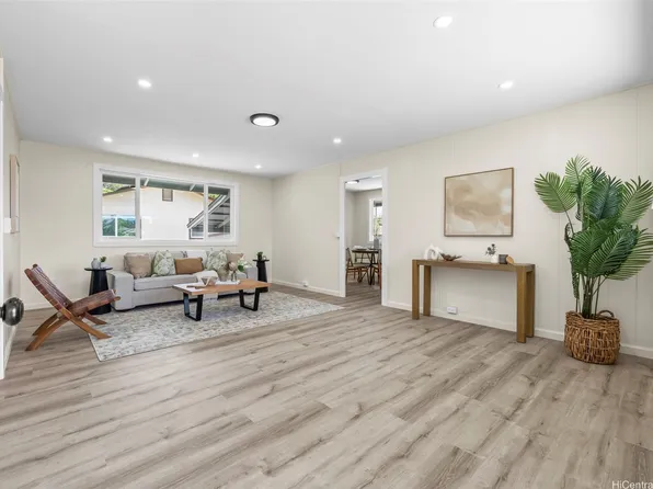 1355 Loko Dr, Wahiawa, HI 96786