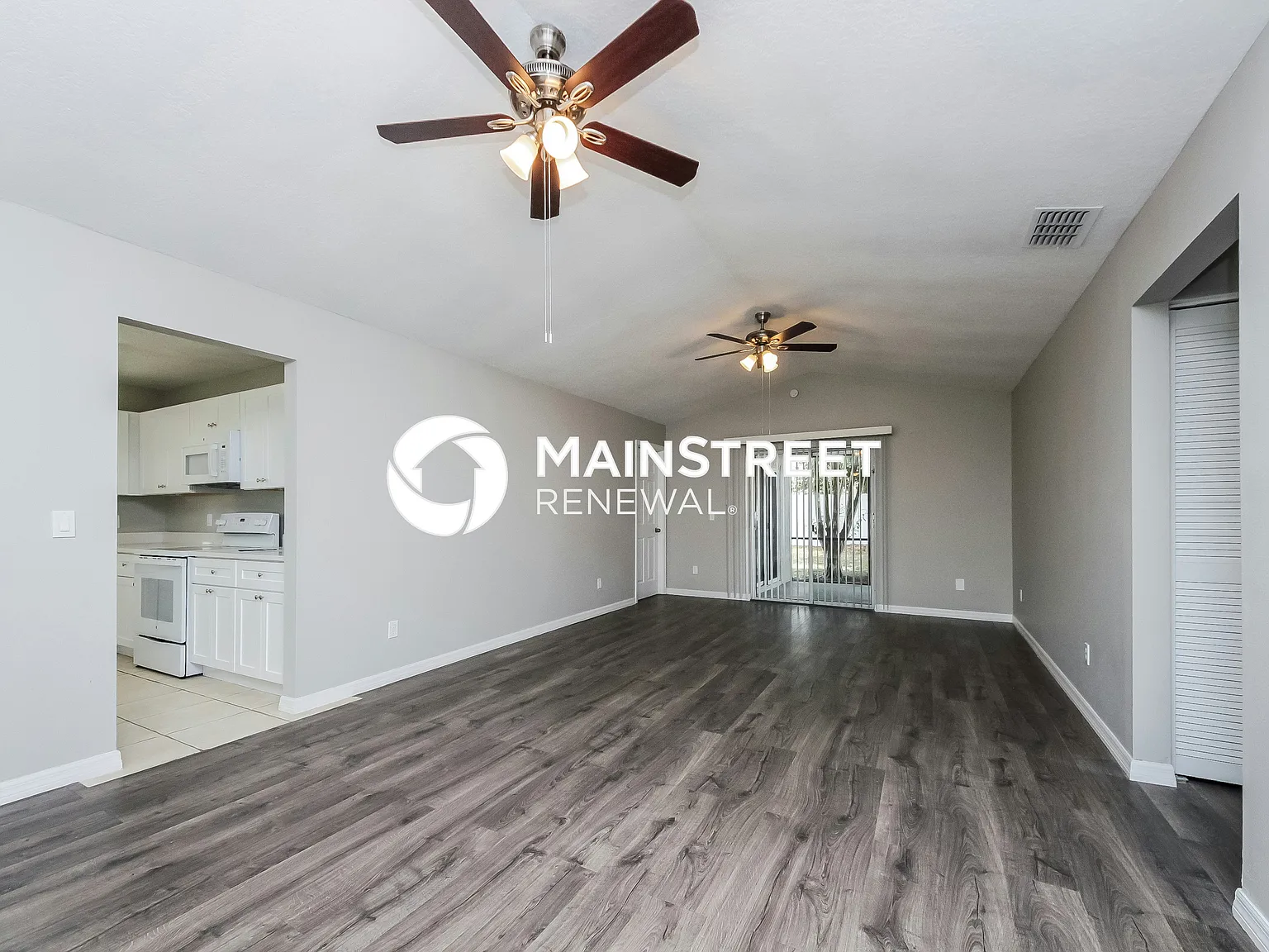 4837 Jamaica Ln — Photo 4