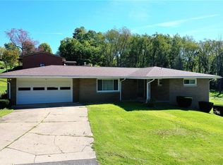 41 Cypress Way, Charleroi, PA