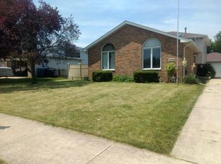 25648 S Linden Ave, Monee, IL 60449