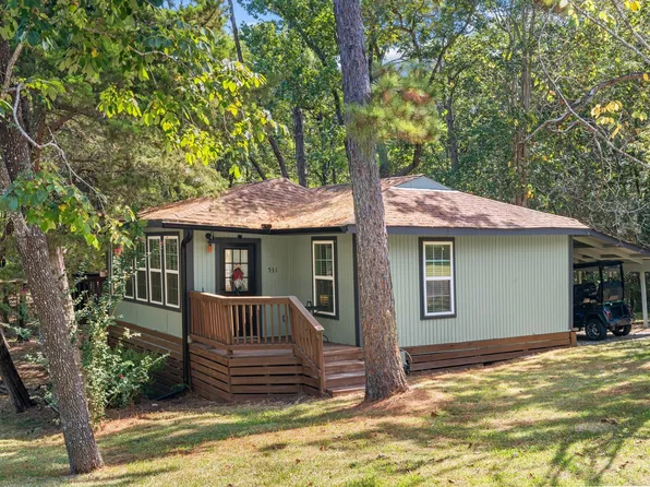 531 N Royale Greens Dr, Coldspring, TX 77331