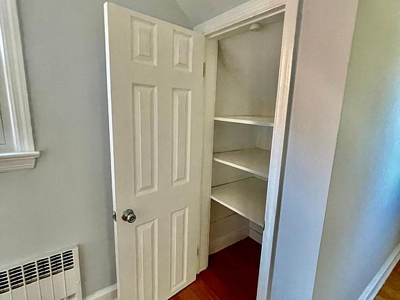 4th image of 3 Wyman St Unit 1