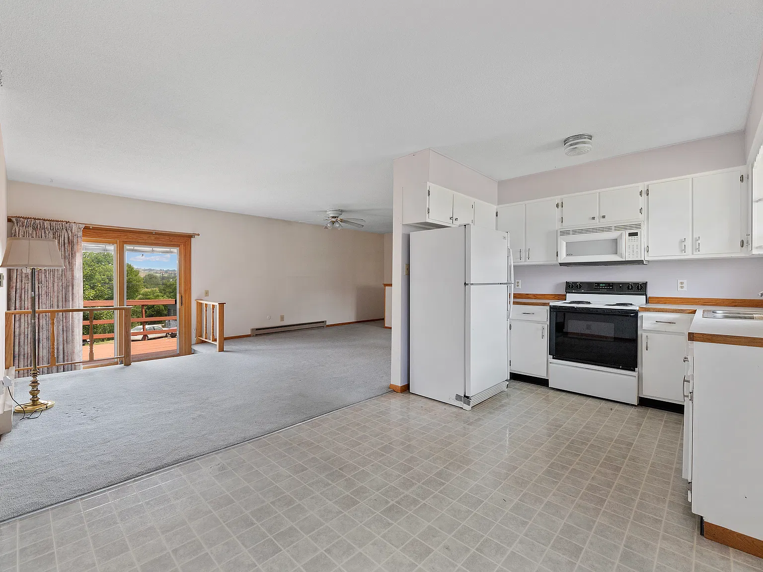 4 bed, $2,300 — Photo 4