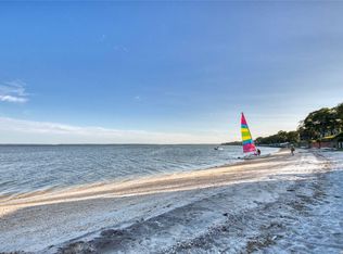 6825 Peconic Bay Blvd, Laurel, NY 11948