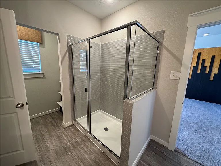 2328 Calvert Dr — Photo 27