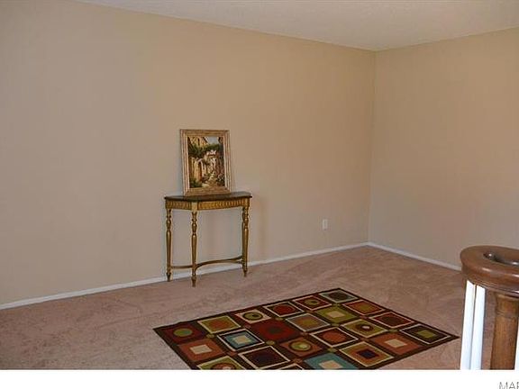 5th image of 12680 Meadowdale Dr