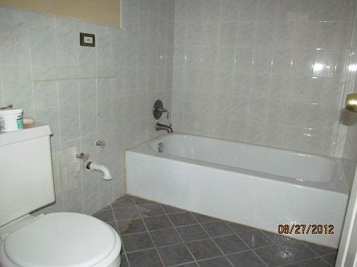 5th image of 8435 W 99th Ter APT 303