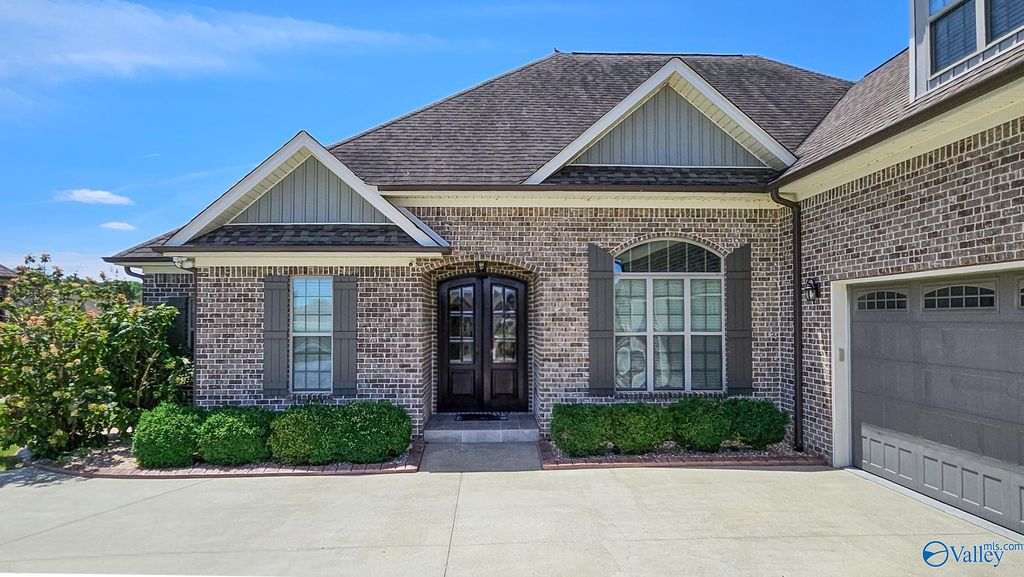 22348 Lochmere Blvd, Athens, AL - View 4