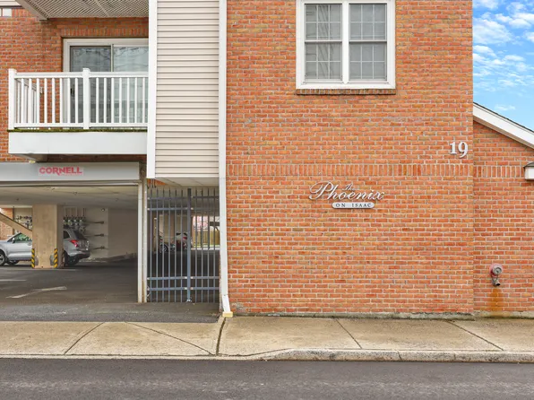 19 Isaacs Street #400, Norwalk, CT 06850