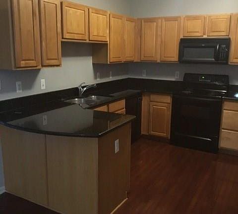 3rd image of 25626 Portico Ln #1