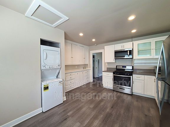 4th image of 3878 36th St
