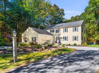 3 Thistle Dr, Amherst, NH 03031