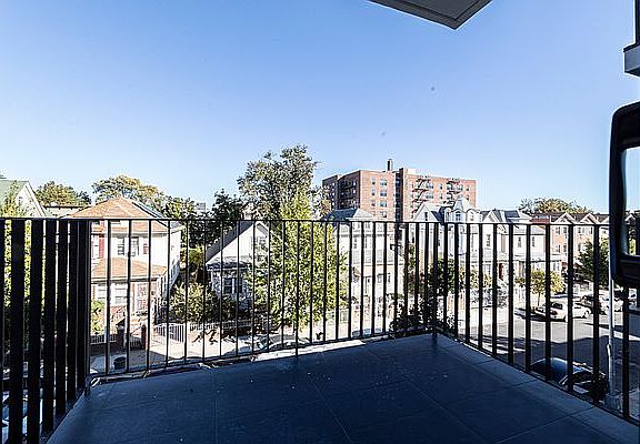 2nd image of 330 E 28th St #3A
