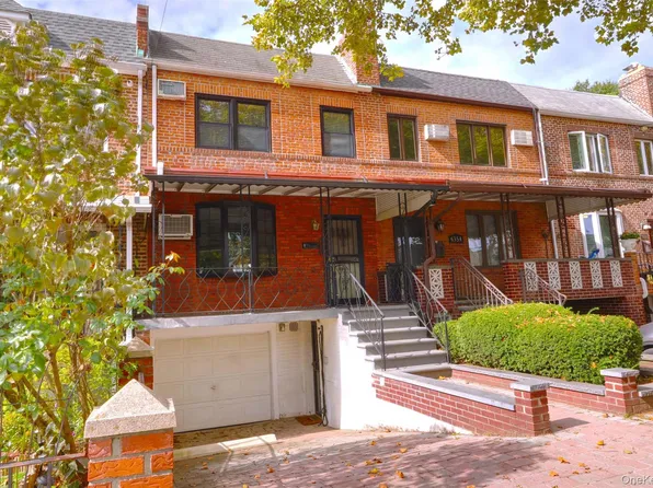 6356 78th Street, Middle Village, NY 11379