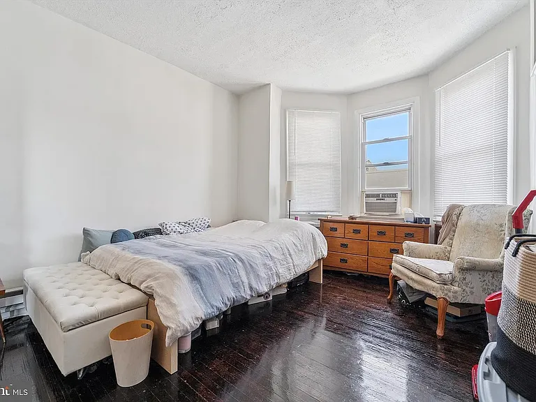 2842 Cedar St #2 — Photo 5