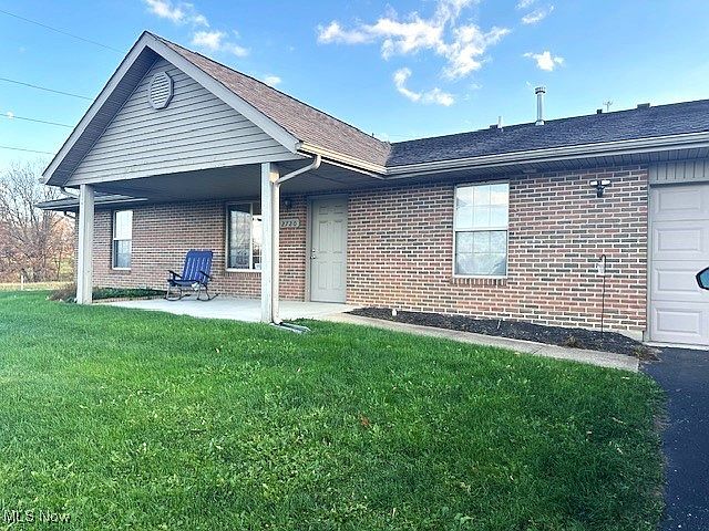 1st image of 2720 Orchard Park