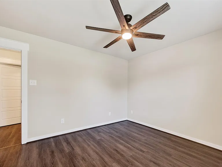 12322 Sabine Point Dr — Photo 21
