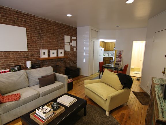 5th image of 20 W 85th St APT A