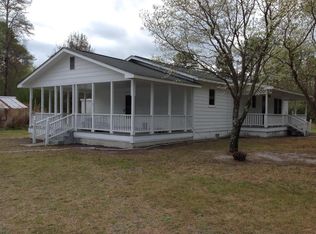 729 Scurry Ln, Saint Stephen, SC 29479