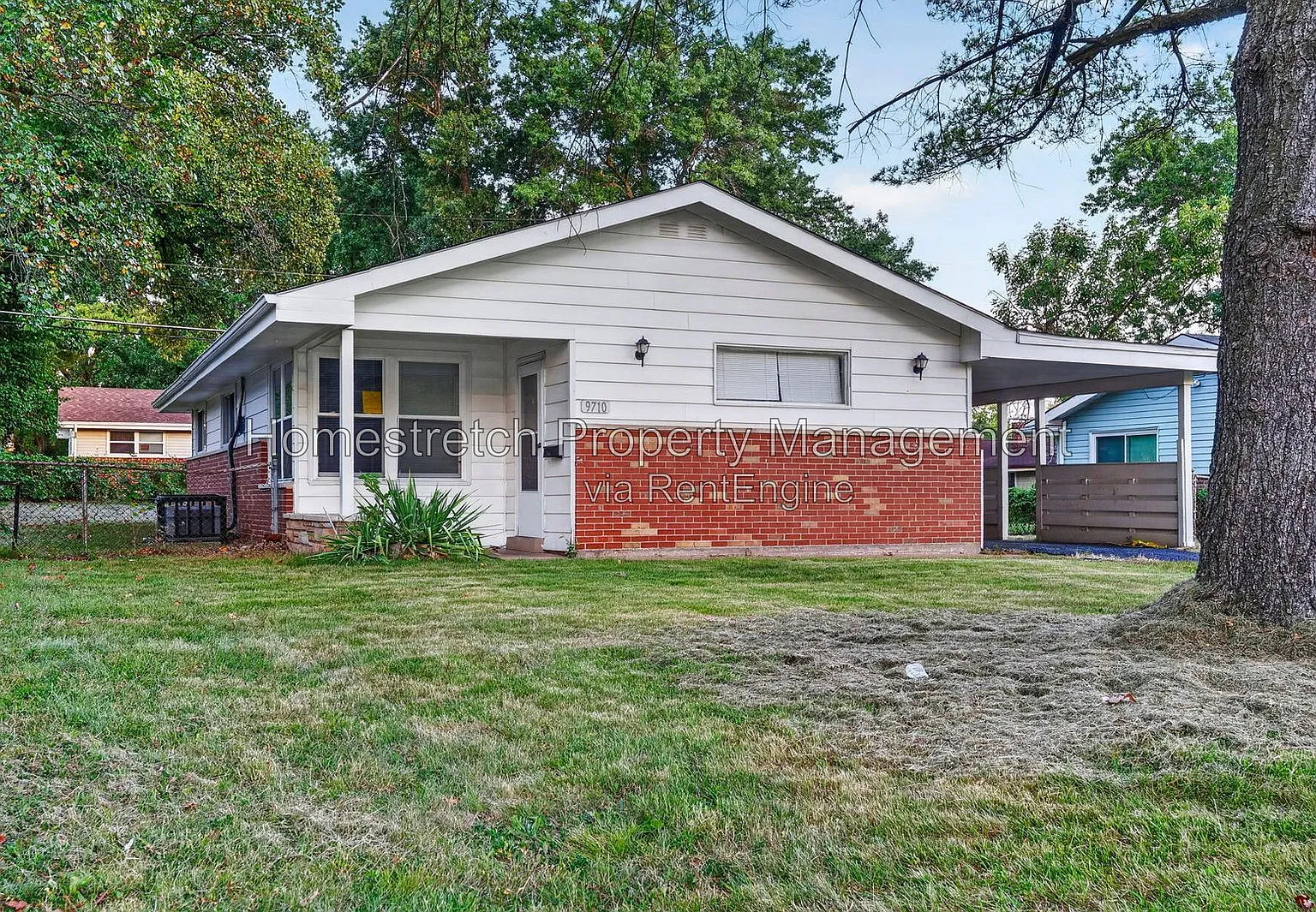 3 bed, 1.0 bath, 1150 sqft, $1,350 — Photo 2