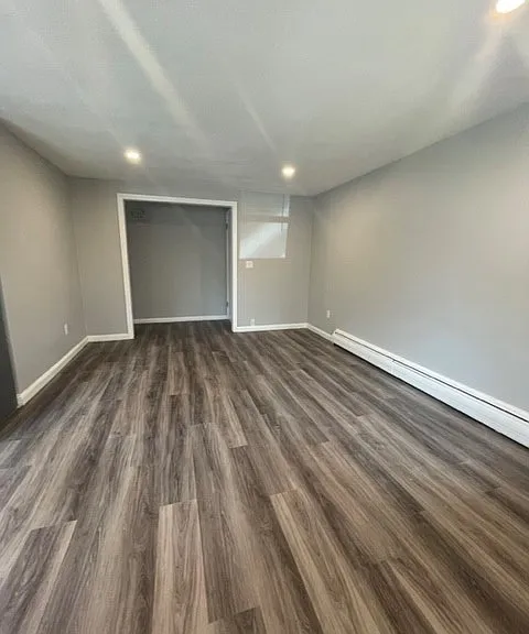 517 Judson St — Photo 3