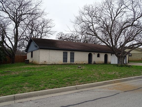 2nd image of 3437 Willowcrest Dr