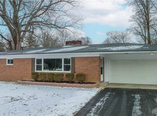 2946 Oxford Dr, Springfield, OH