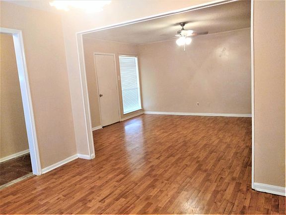 5th image of 16227 White Star Dr
