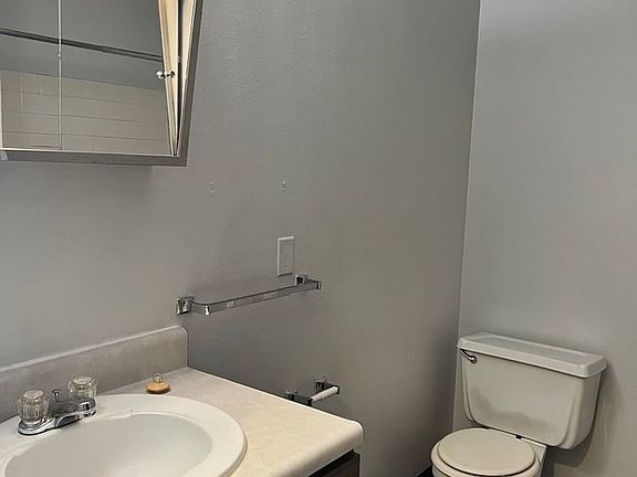 5th image of 330 29th Street Dr SE APT 24