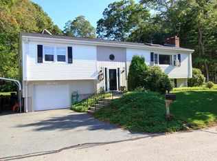 56 Sherbrook Rd, Dartmouth, MA 02747