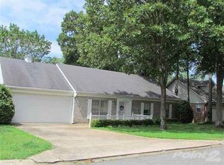 1612 Tarrytown Rd, Little Rock, AR 72227