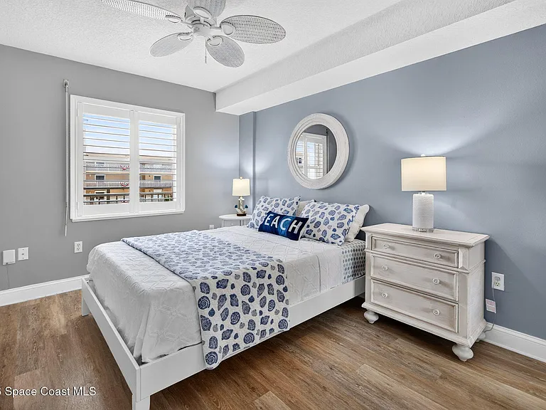 606 Shorewood Dr #C402 — Photo 7