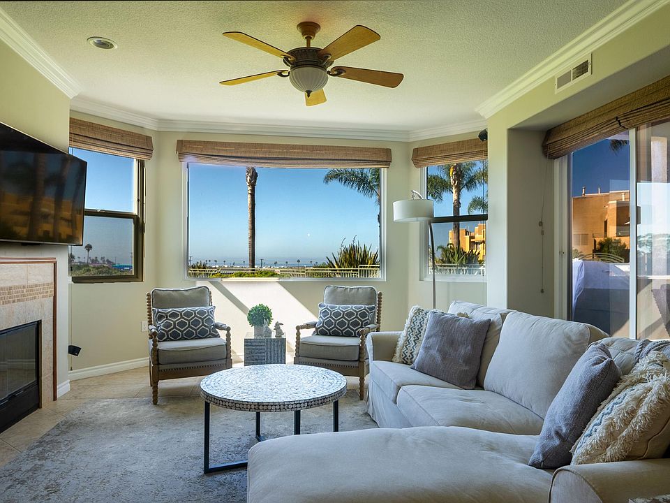 Beautiful ocean and lagoon views from every room.