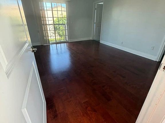 4th image of 2460 Newport Blvd Unit K
