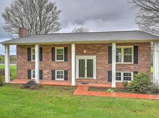 19269 Oakwood Dr, Abingdon, VA 24211