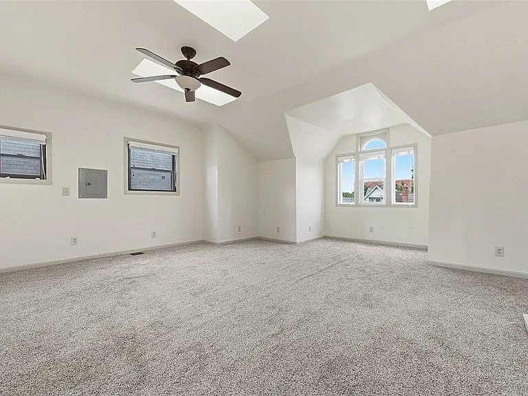 315 S Evaline St #2 — Photo 12